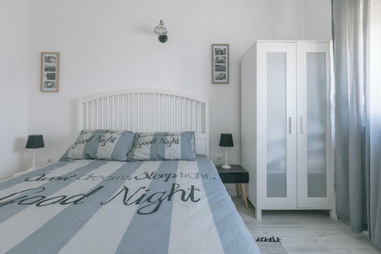 Appartamento Hedon-Stone Starigrad Paklenica Esterno foto