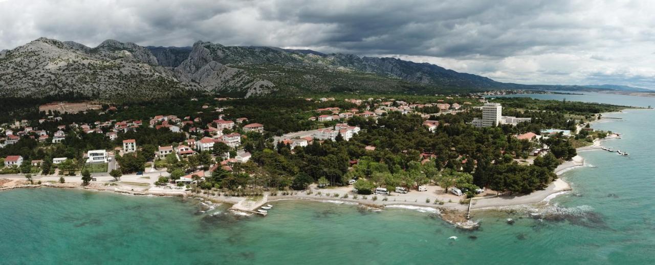 Appartamento Hedon-Stone Starigrad Paklenica Esterno foto